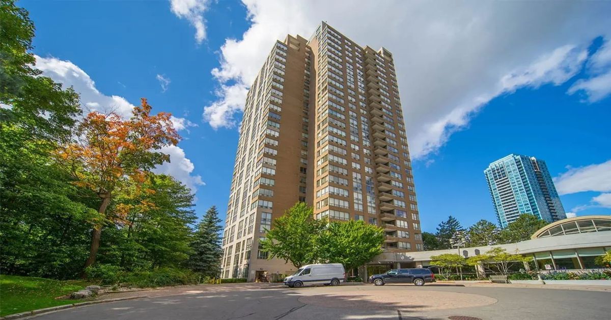 215 Wynford Drive Toronto