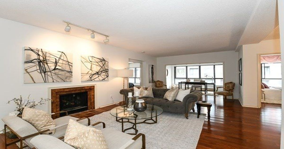 20 Glebe Road W Toronto
