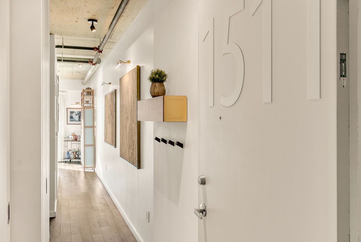 img-gallery
