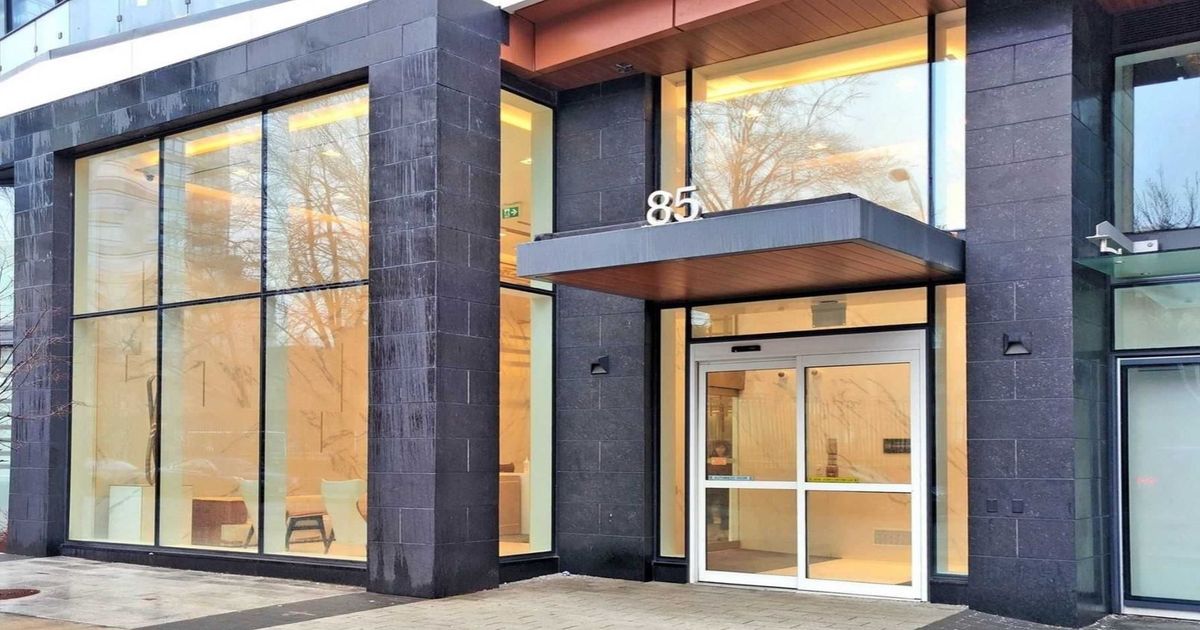 85 Wood Street Toronto