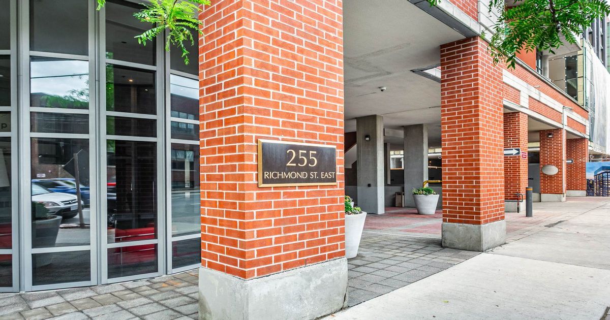 255 Richmond Street E Toronto