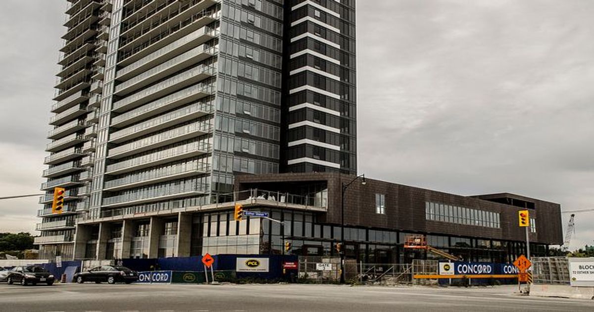 121 Mcmahon Drive Toronto