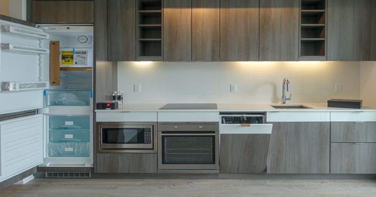 101 Erskine Avenue Toronto