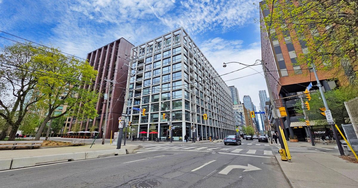 39 Brant Street W Toronto