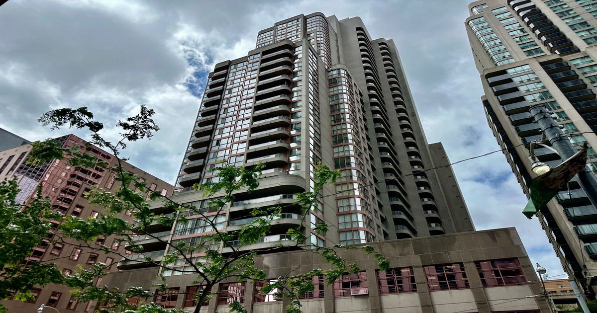 736 Bay Street Toronto