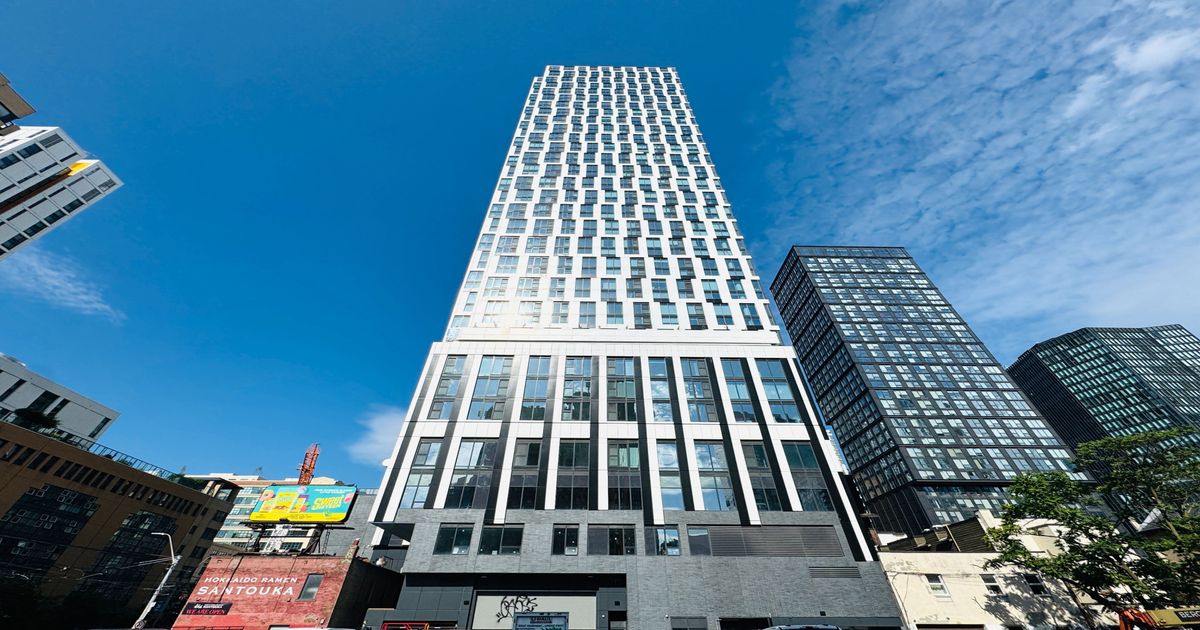 252 CHURCH Street Toronto