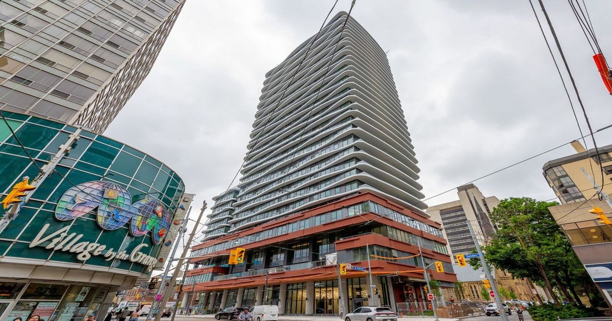 280 Dundas Street W Toronto