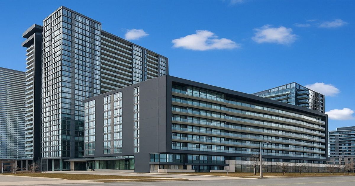 90 Queens Wharf Road Toronto