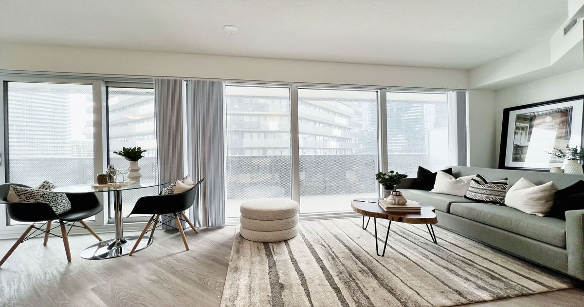 55 Cooper Street Toronto