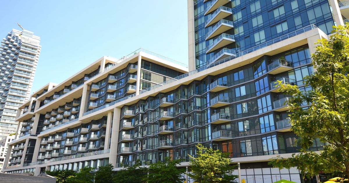 15 Merchants' Wharf N/A Toronto