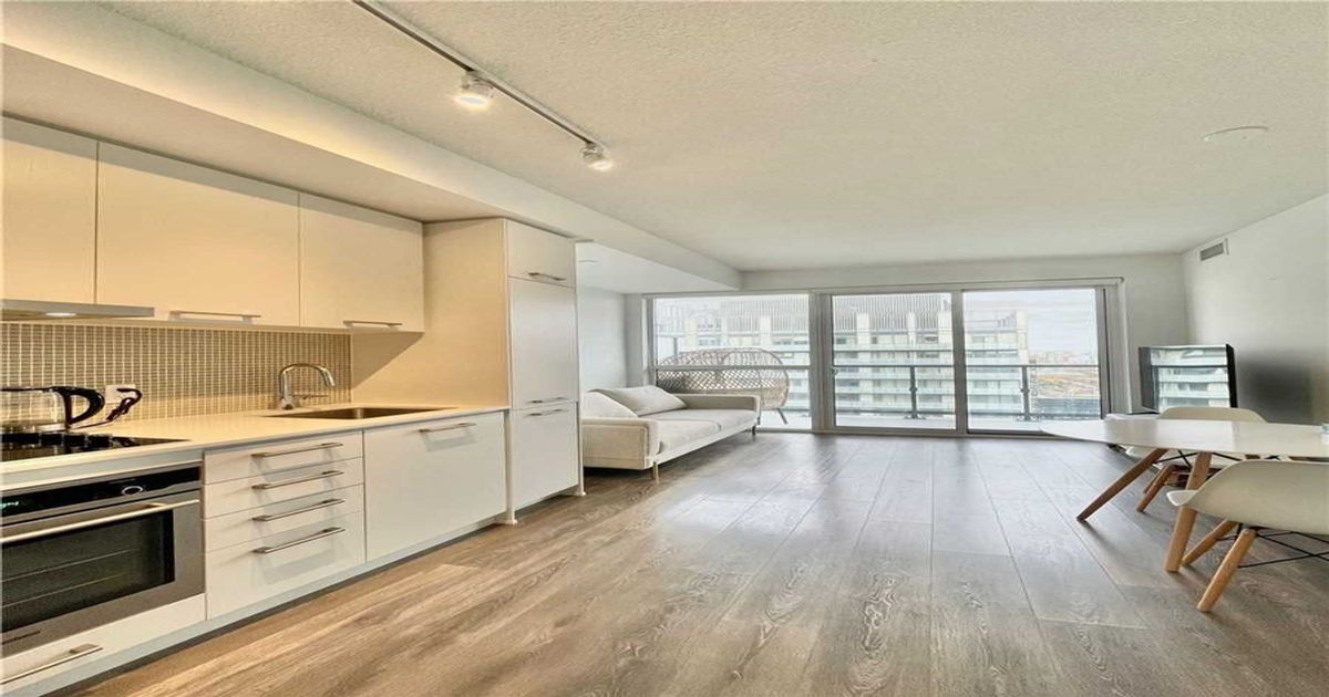 87 Peter Street Toronto