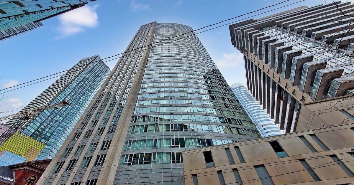 210 Victoria Street Toronto