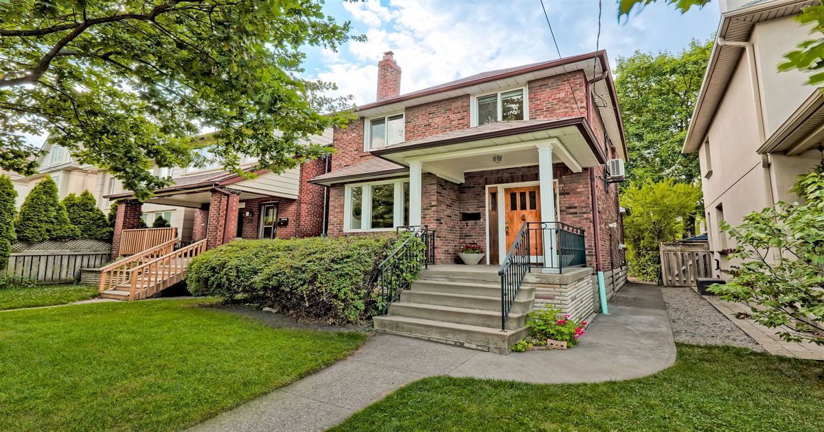 20 Woburn Avenue Toronto