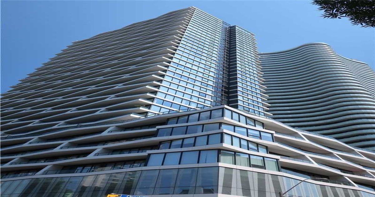 85 Wood Street Toronto