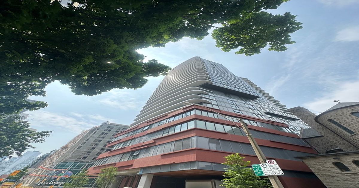 280 Dundas Street W Toronto