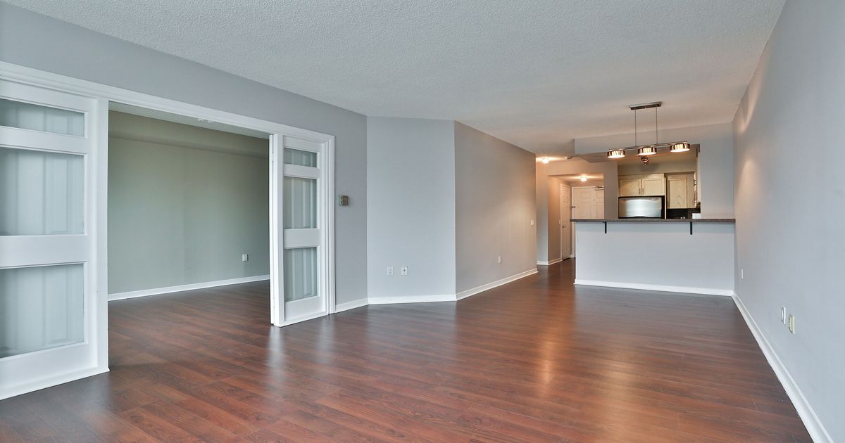 284 Bloor Street W Toronto