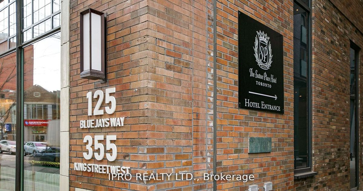 125 Blue Jays Way Toronto