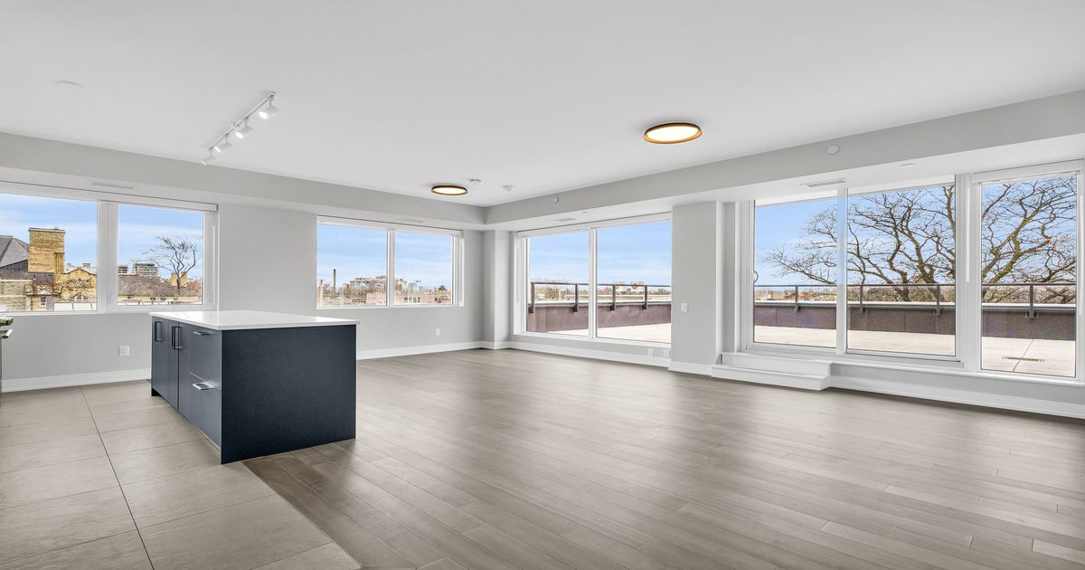 664 Spadina Avenue Toronto