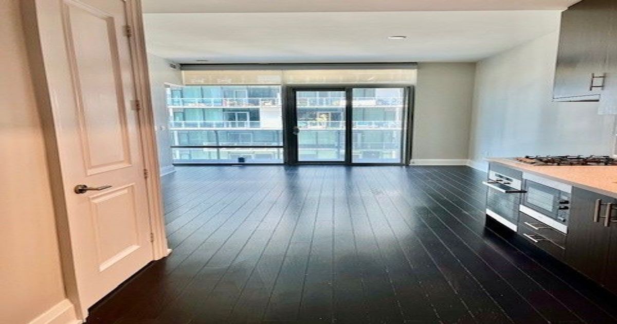 39 Queens Quay E Toronto