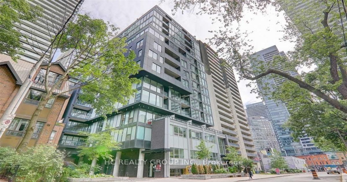 17 Dundonald Street Toronto