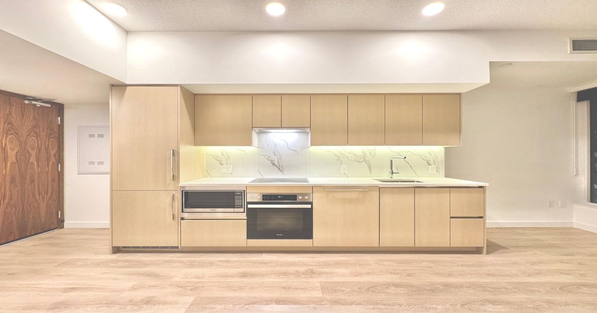 1 Concord Cityplace Way Toronto
