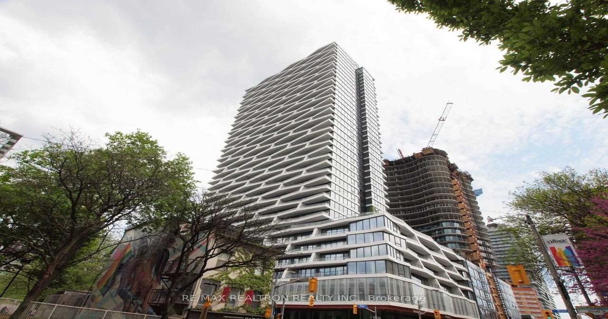 85 Wood Street Toronto