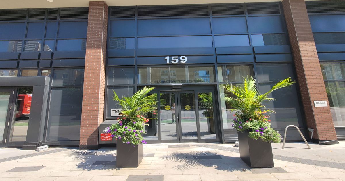 159 Wellesley Street E Toronto