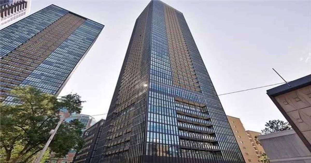 101 Charles Street E Toronto