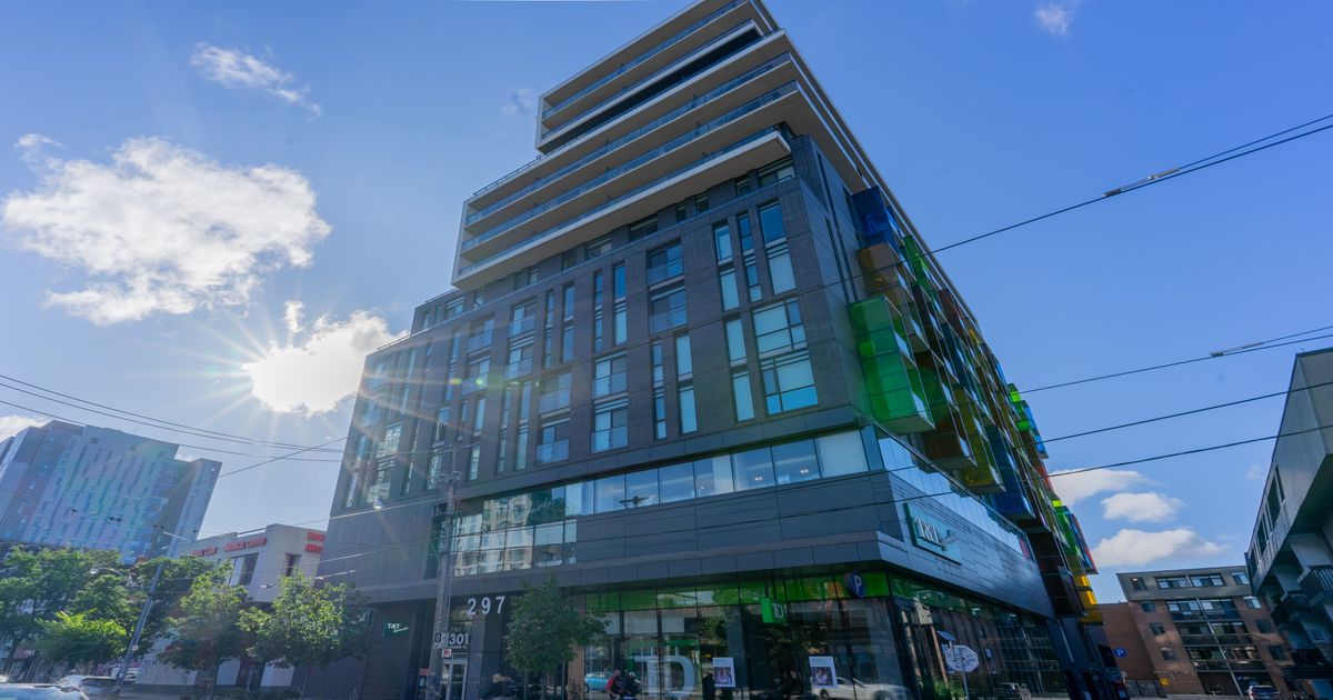 297 College Street Toronto