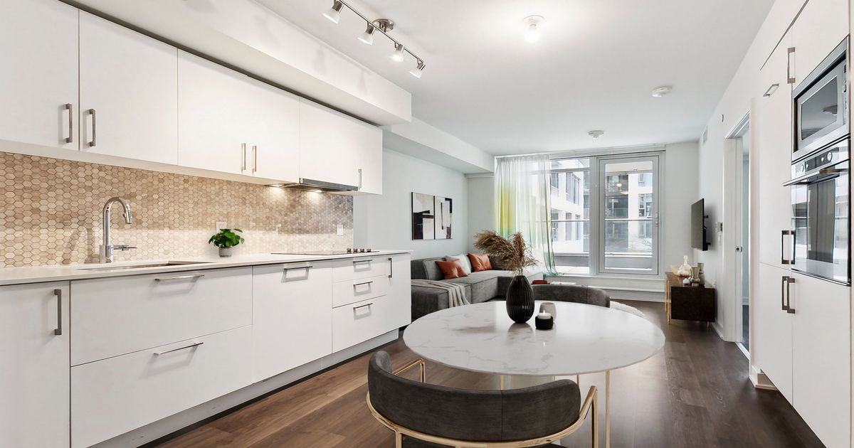 576 Front Street W Toronto