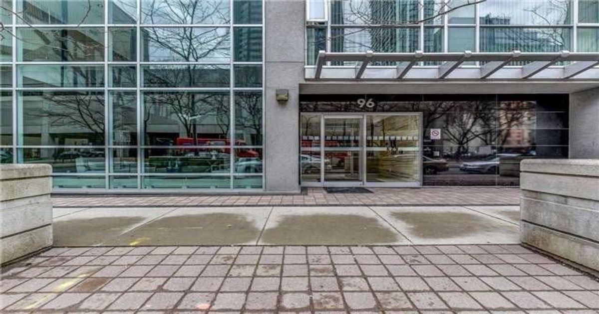 96 St Patrick Street Toronto