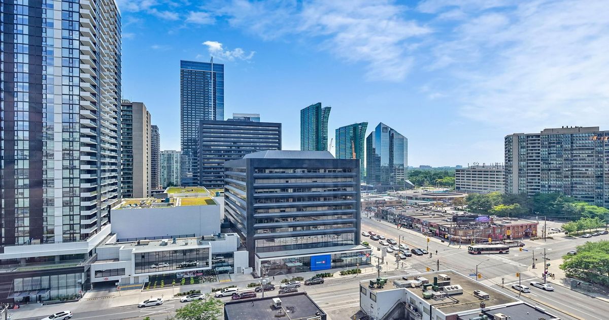 30 Greenfield Avenue Toronto