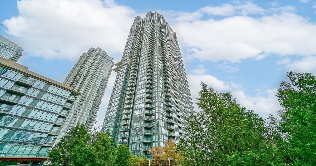 11 Brunel Court Toronto