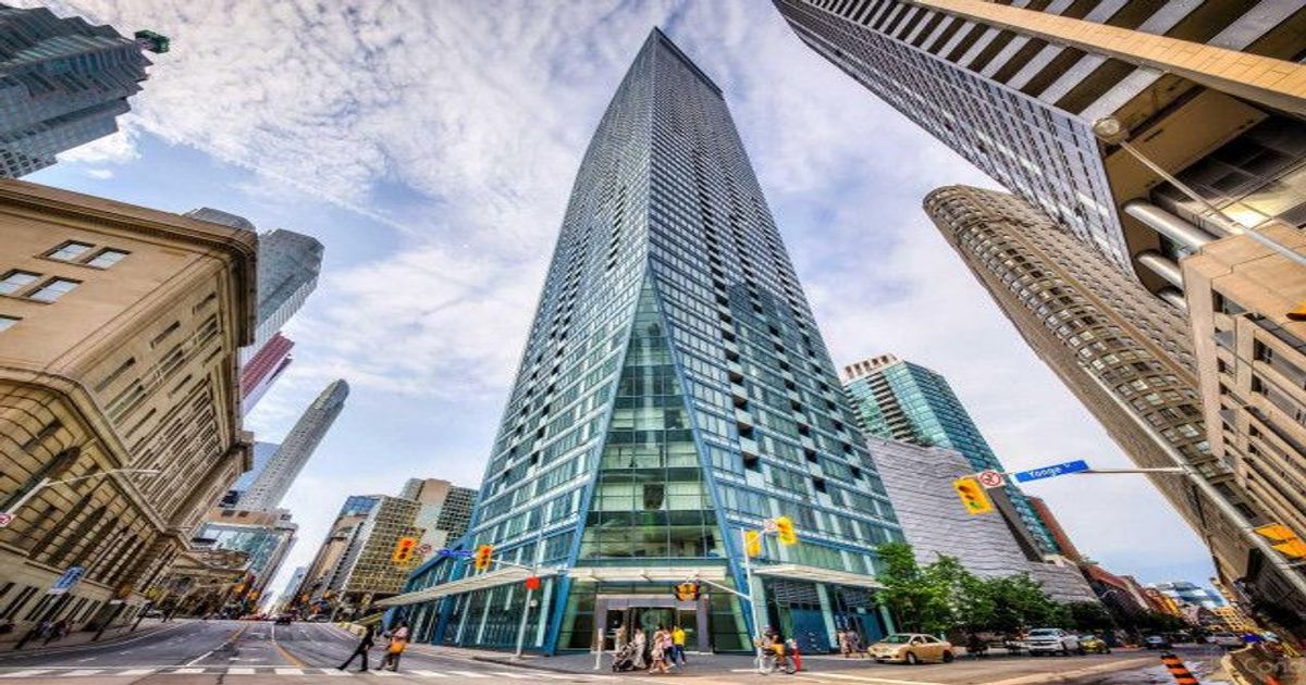 8 The Esplanade Street Toronto
