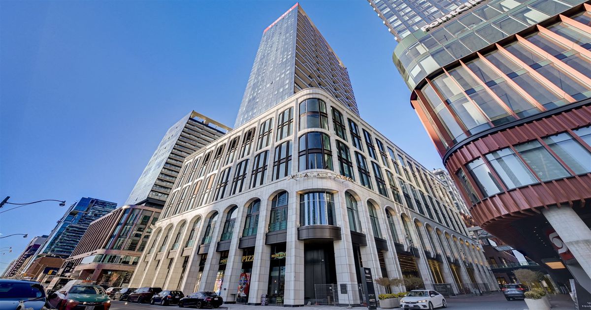 470 Front Street W Toronto