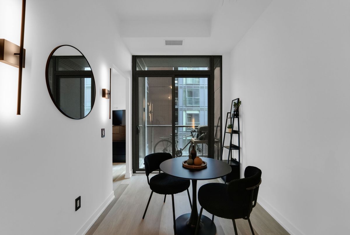 img-gallery