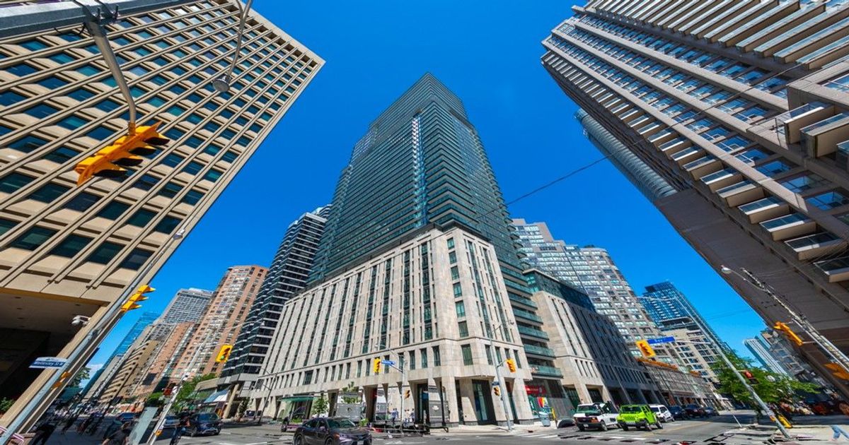 955 Bay Street Toronto