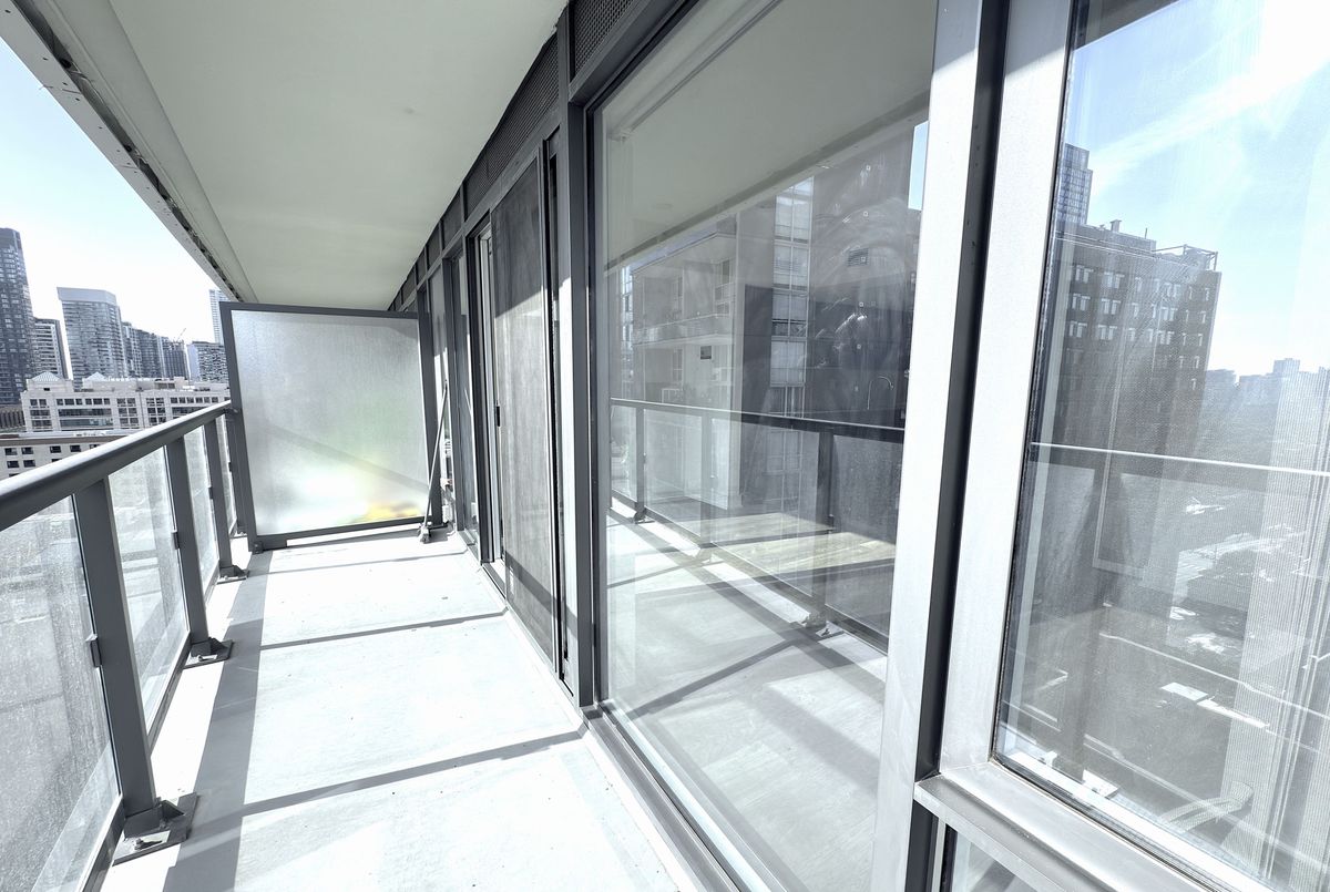 img-gallery