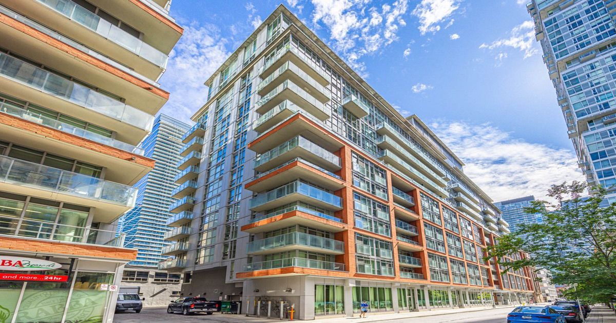 21 Nelson Street Toronto