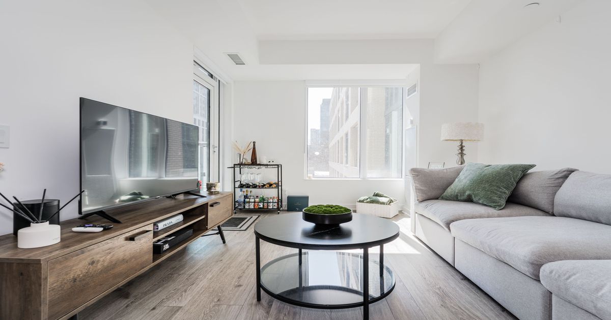 543 Richmond Street W Toronto