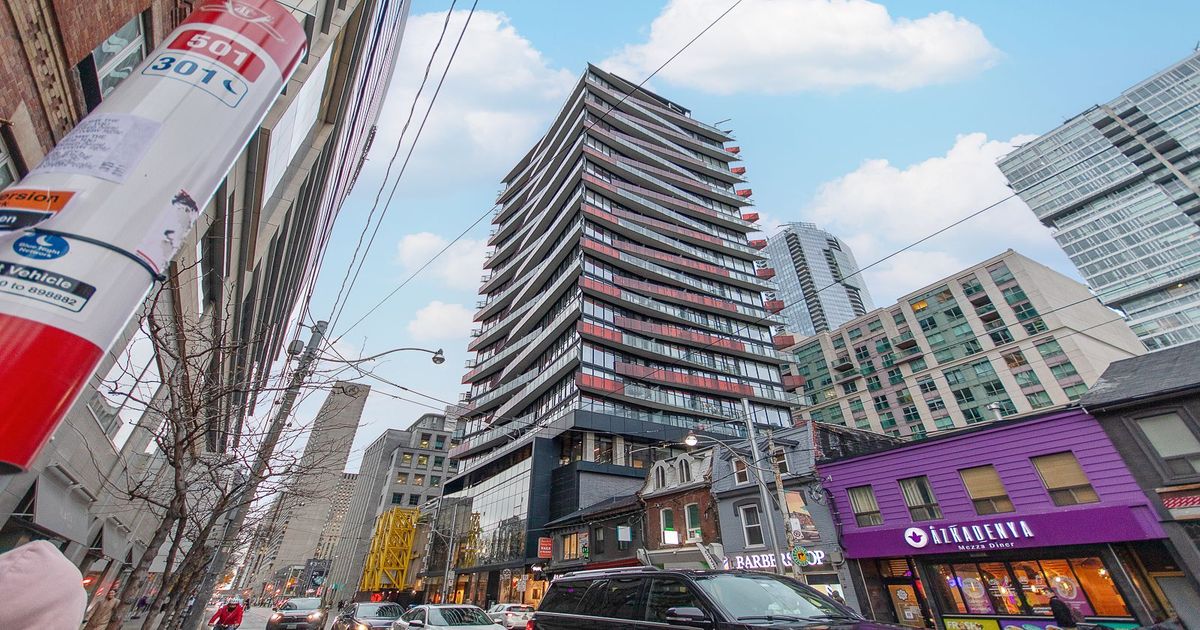 215 Queen Street W Toronto