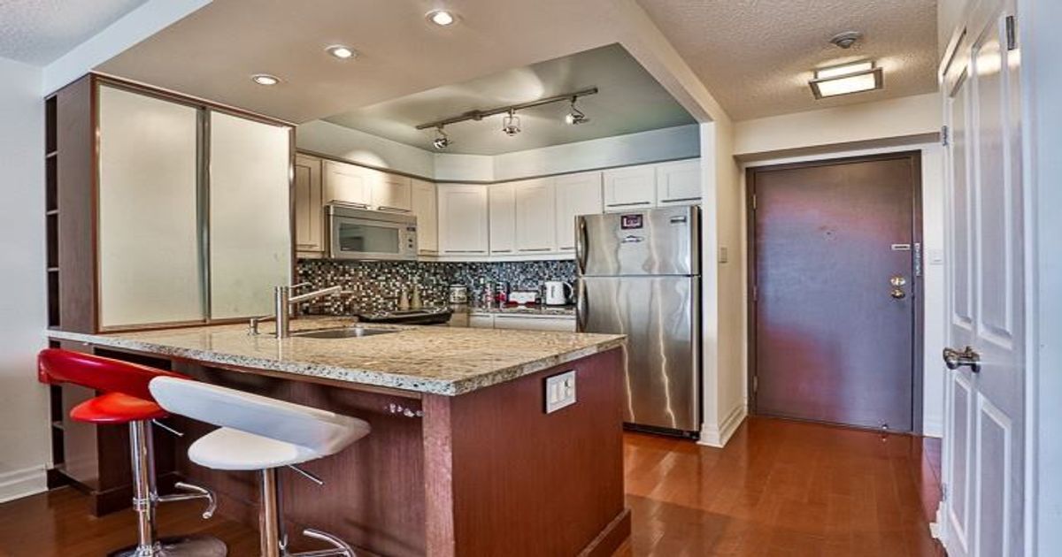 44 St Joseph Street Toronto
