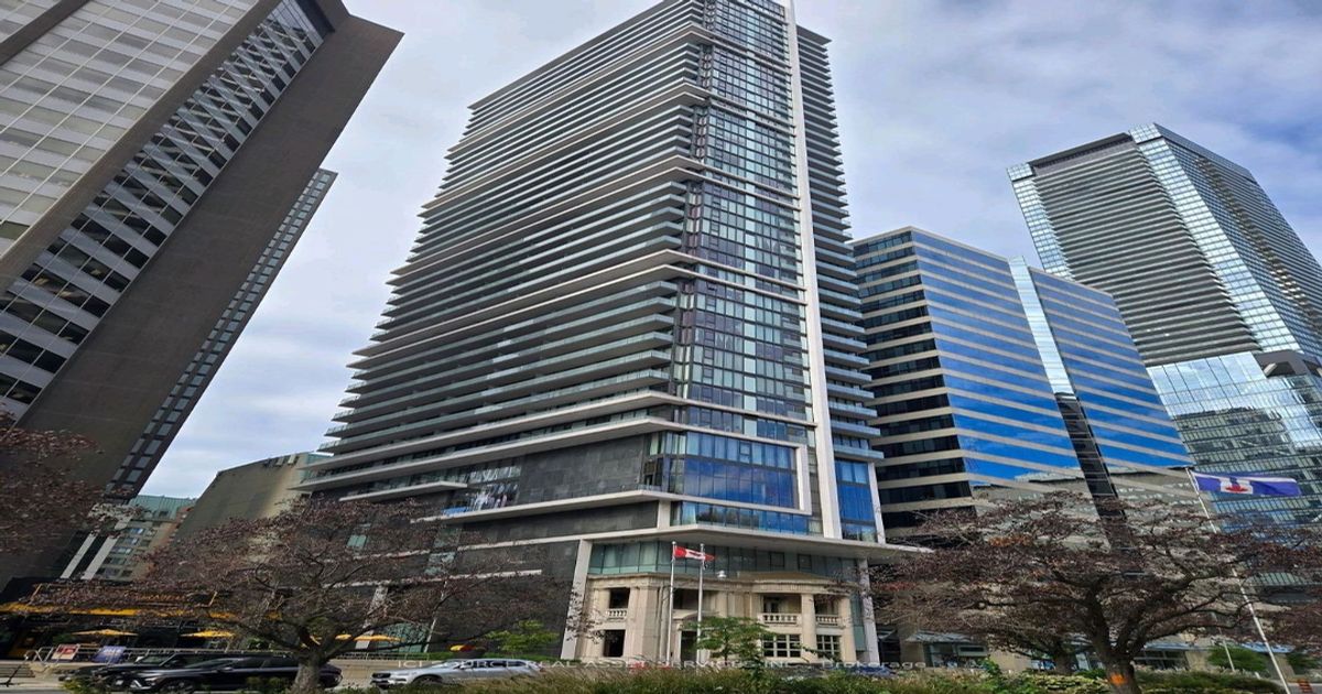 426 University Avenue Toronto