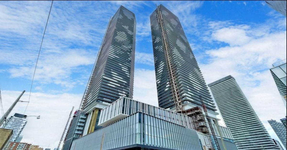 55 Cooper Street Toronto