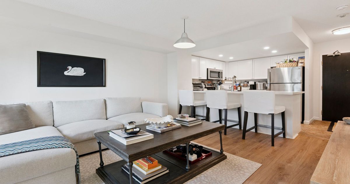 8 Park Road Toronto