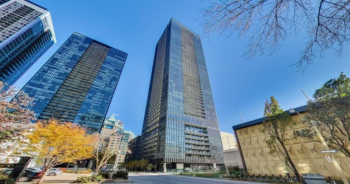 101 Charles Street Toronto