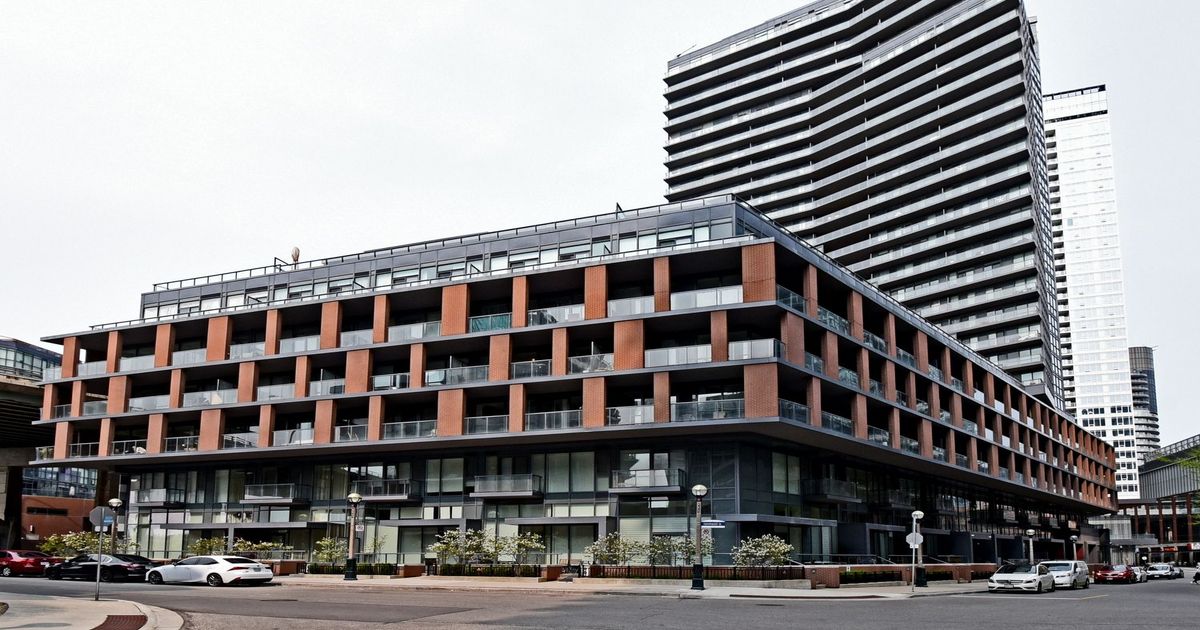 20 Bruyeres Mews Toronto