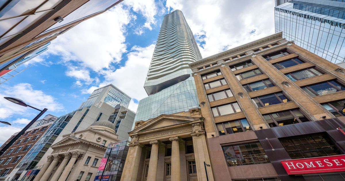 197 Yonge Street Toronto