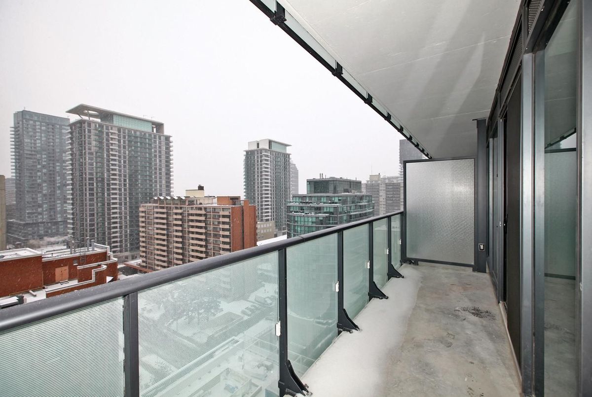 img-gallery