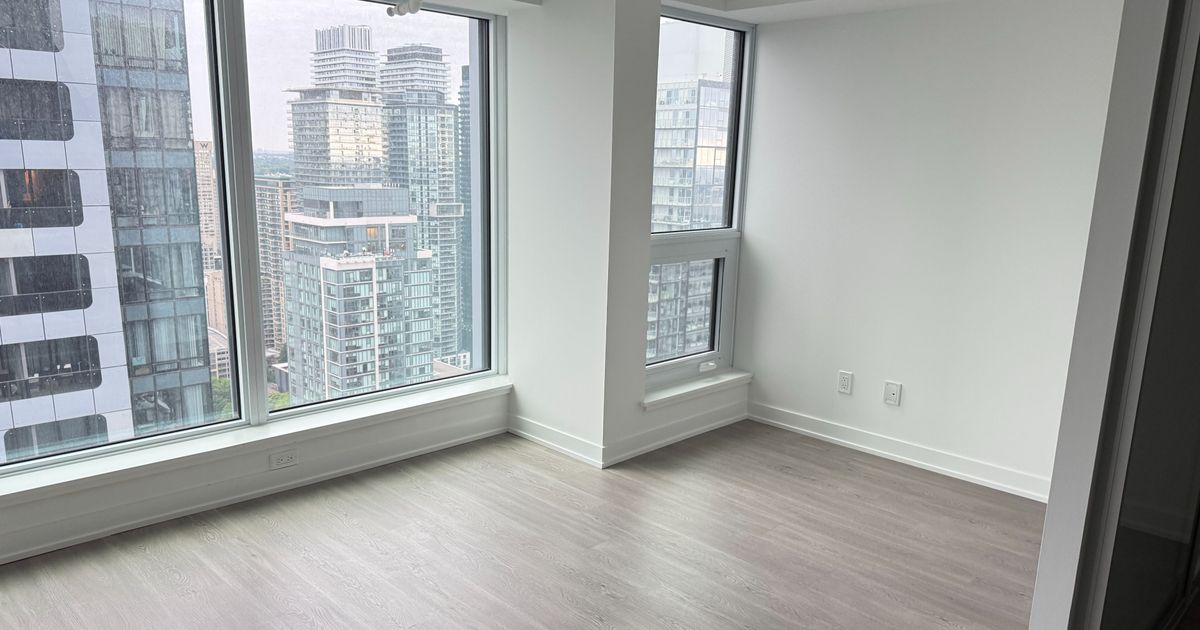 8 Wellesley Street W Toronto